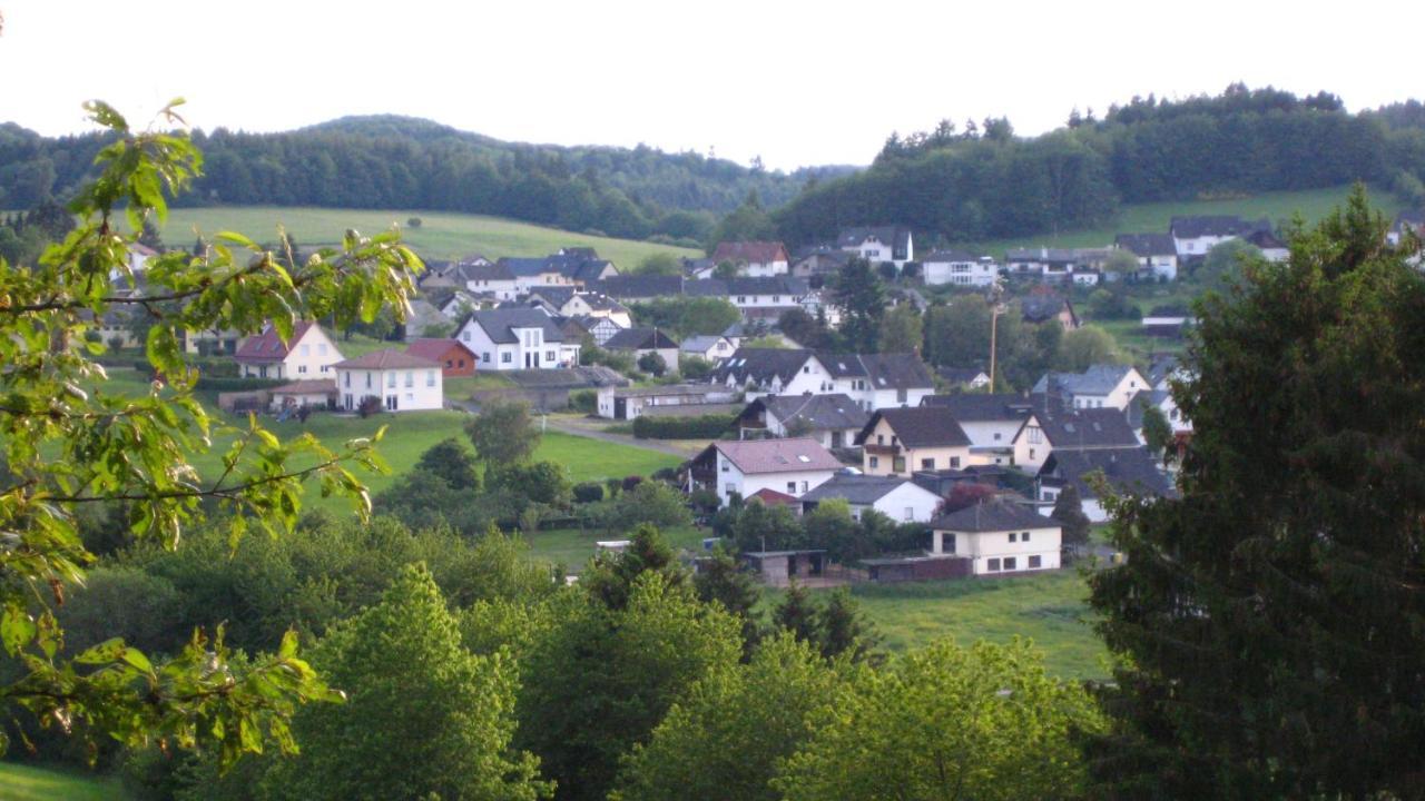Appartment Merle Wimbach Bagian luar foto